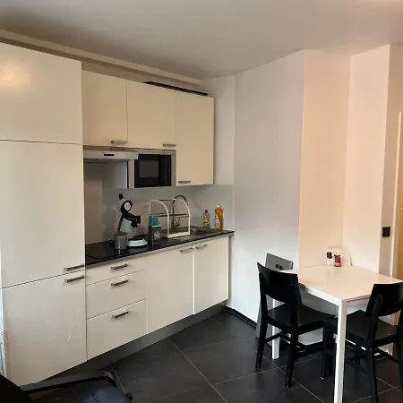 Apartment Modern Studio Lux-city *